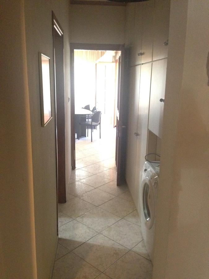Nea Peramos Large Apartment Near The Beach المظهر الخارجي الصورة